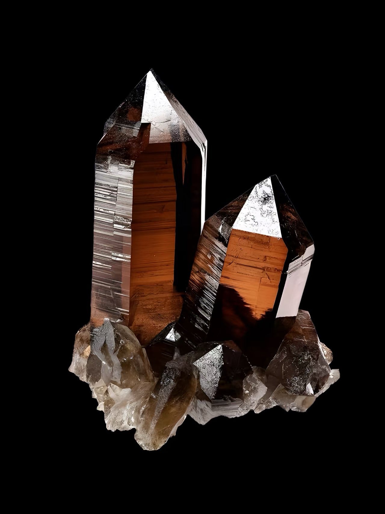 Discovring A Crystal:Smoky Crystal
