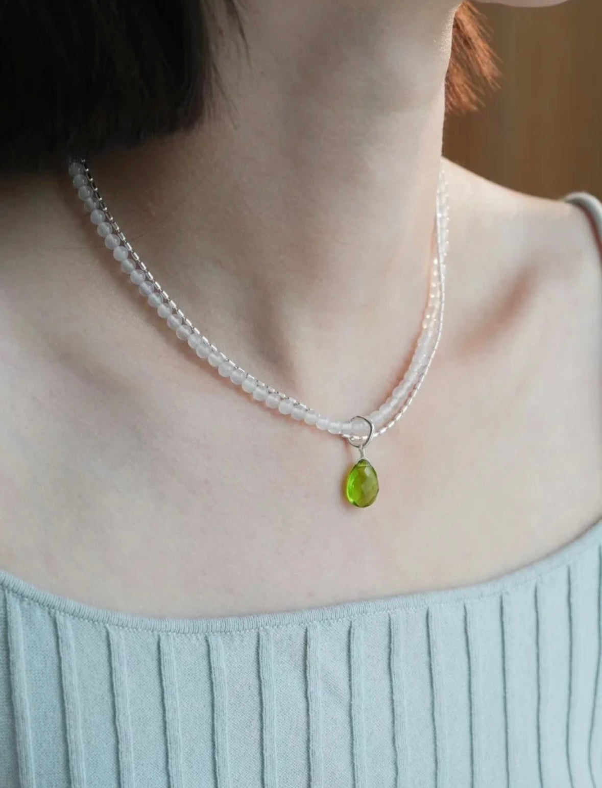 August birthstone olivine layer necklace