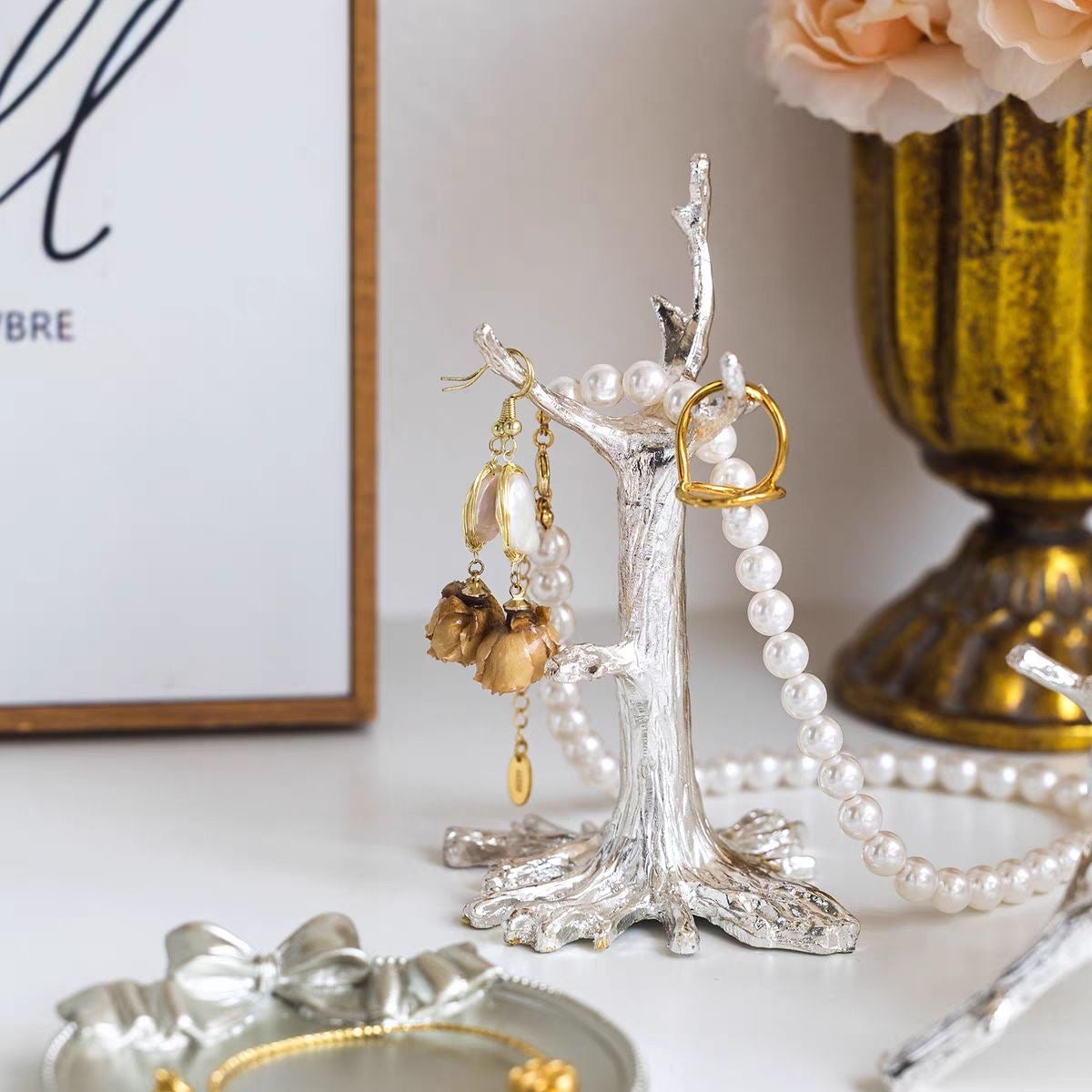 crystal sphere holder tree shape