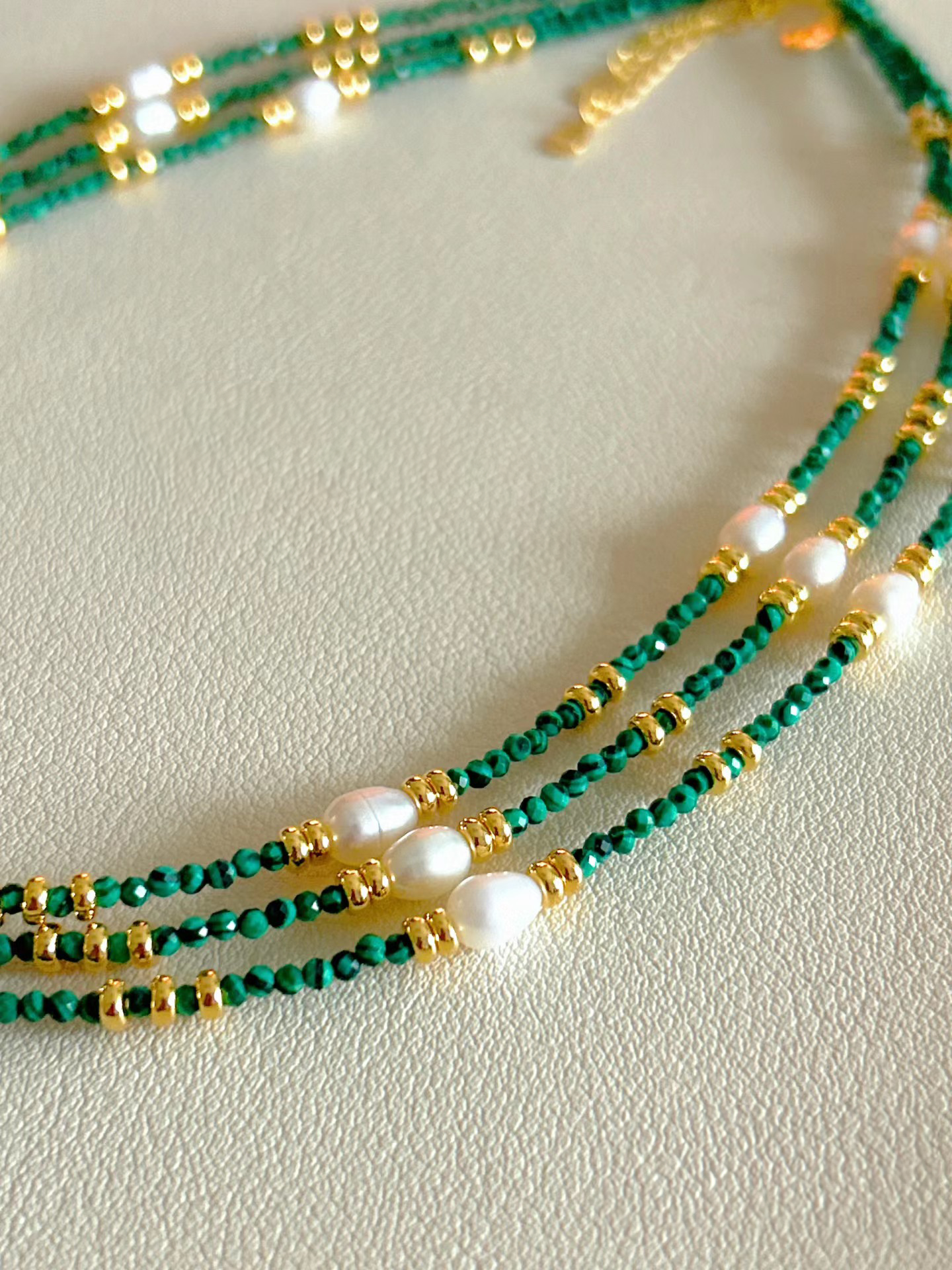 Verdant Luster Malachite Pearl Necklace